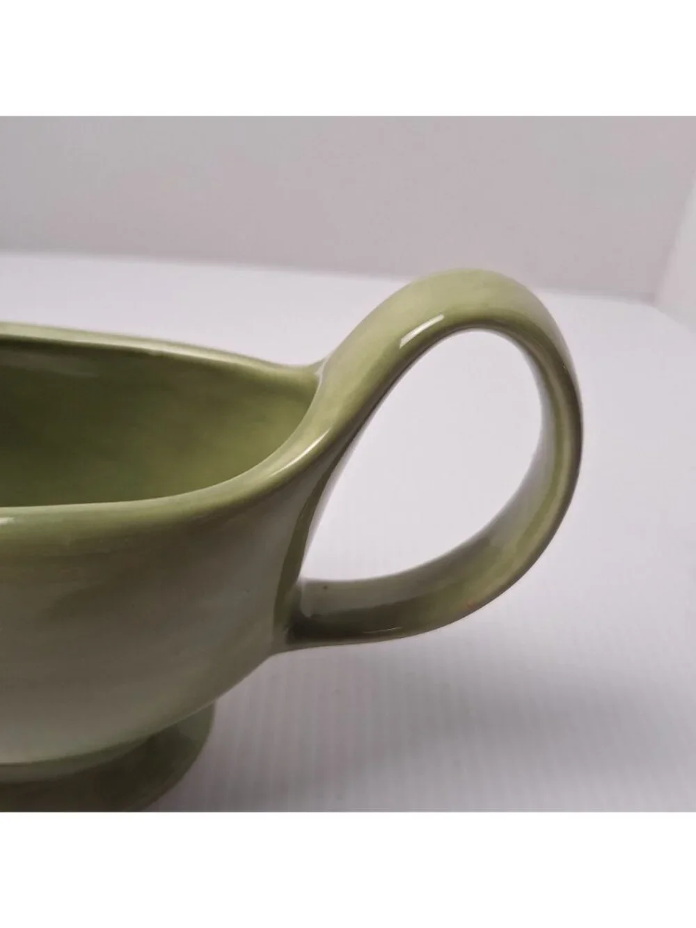 POTTERY BARN GRAVY/SAUCE BOWL SAGE GREEN SAUSALITO DINNERWARE PATTERN 9